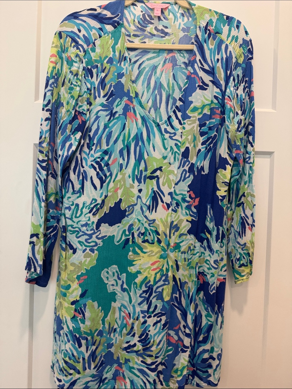 Lilly Pulitzer Blue, Aqua & Lime Abstract Print V-Neck
